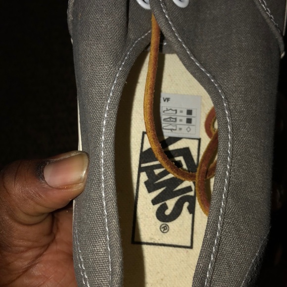 VANS OFF THE WALL GRAY SHOES size 9 men’s 10 women - Picture 7 of 8